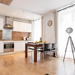 Bnbnook - Elegant 1Br Near Champ De Mars & Eiffel