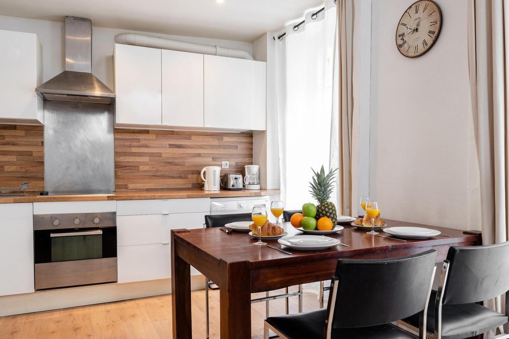 Bnbnook - Elegant 1br Near Champ De Mars & Eiffel Appartement Parijs